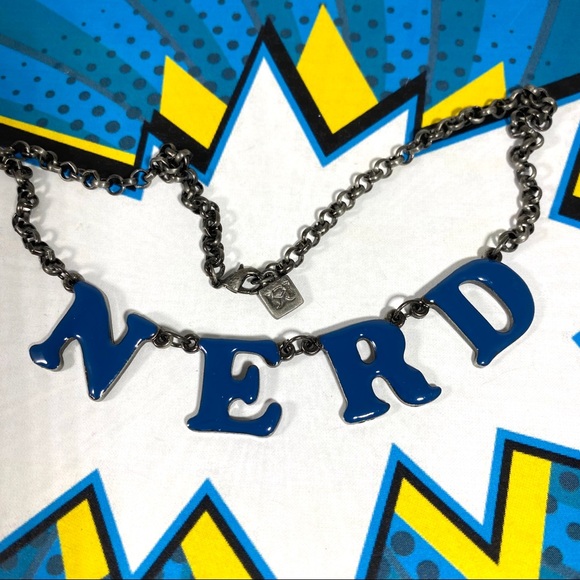 Funny NERD necklace blue enamel linked letters - Picture 2 of 5